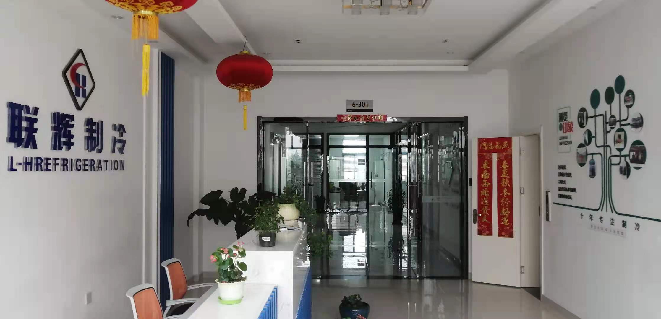 大门.jpg